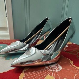 NWT Madden Girl Metallic Silver Heels